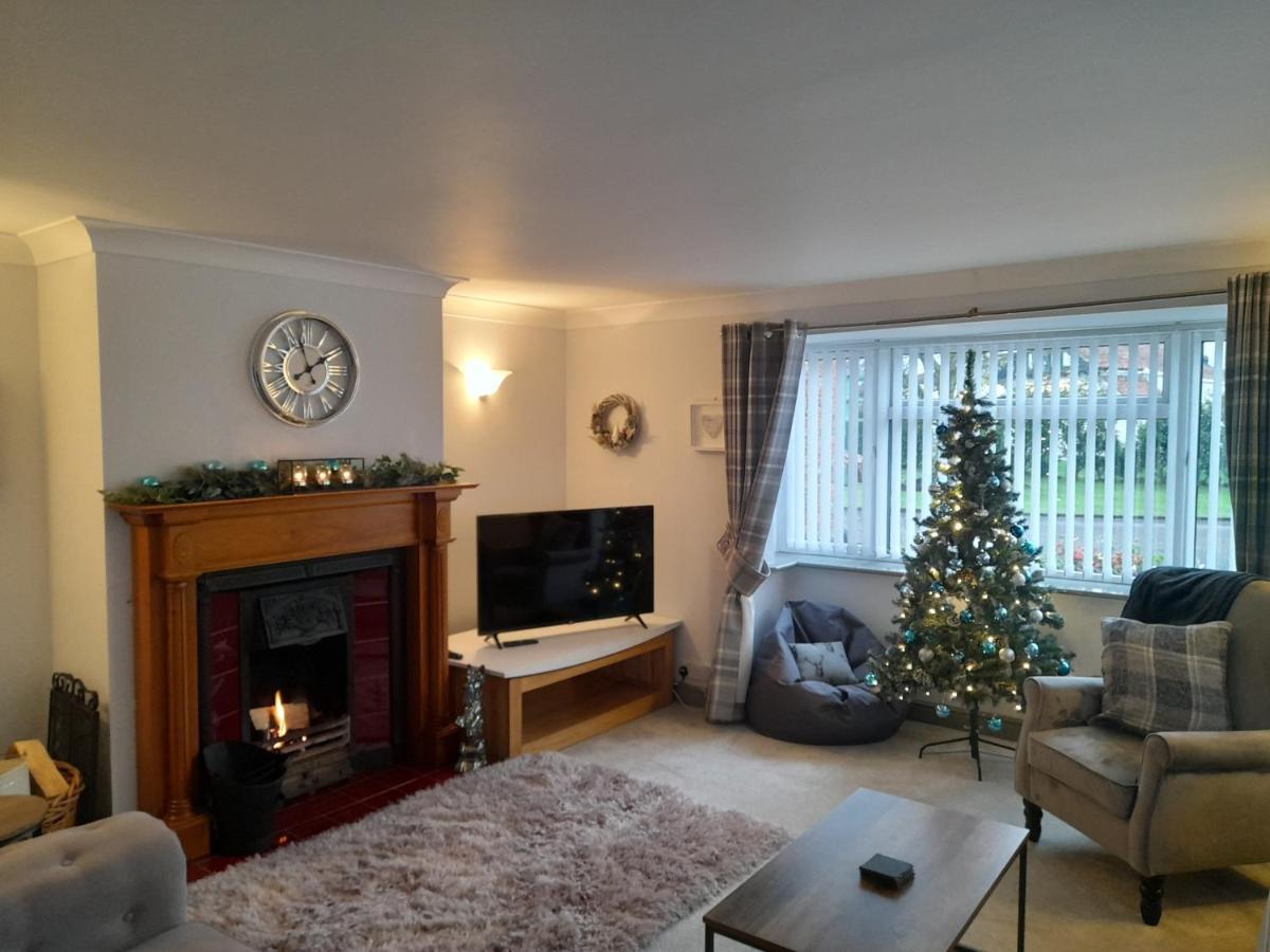 Вилла 3 Brookside House Пикеринг Экстерьер фото